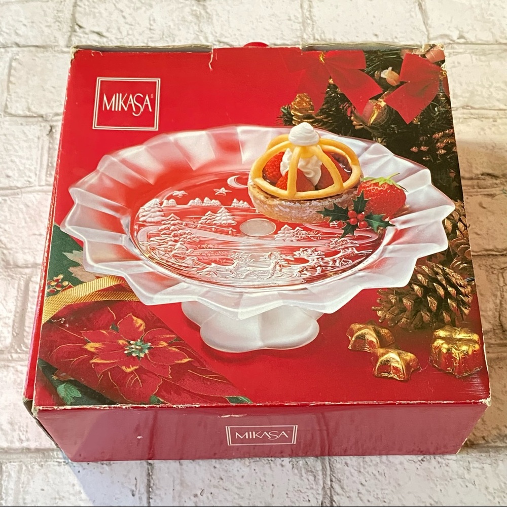 Mikasa "Silent Night" Footed Bon Bon 9 1/2